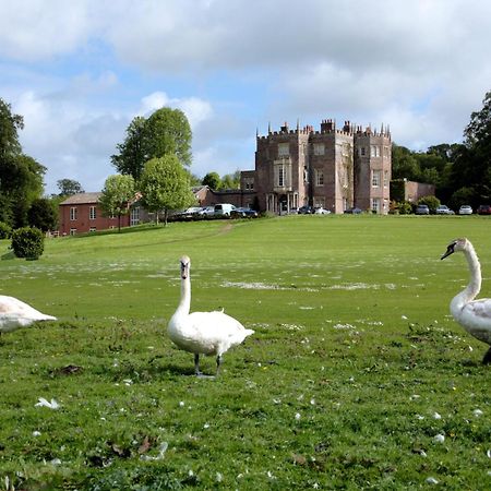 Donnington Grove Pension Newbury  Buitenkant foto