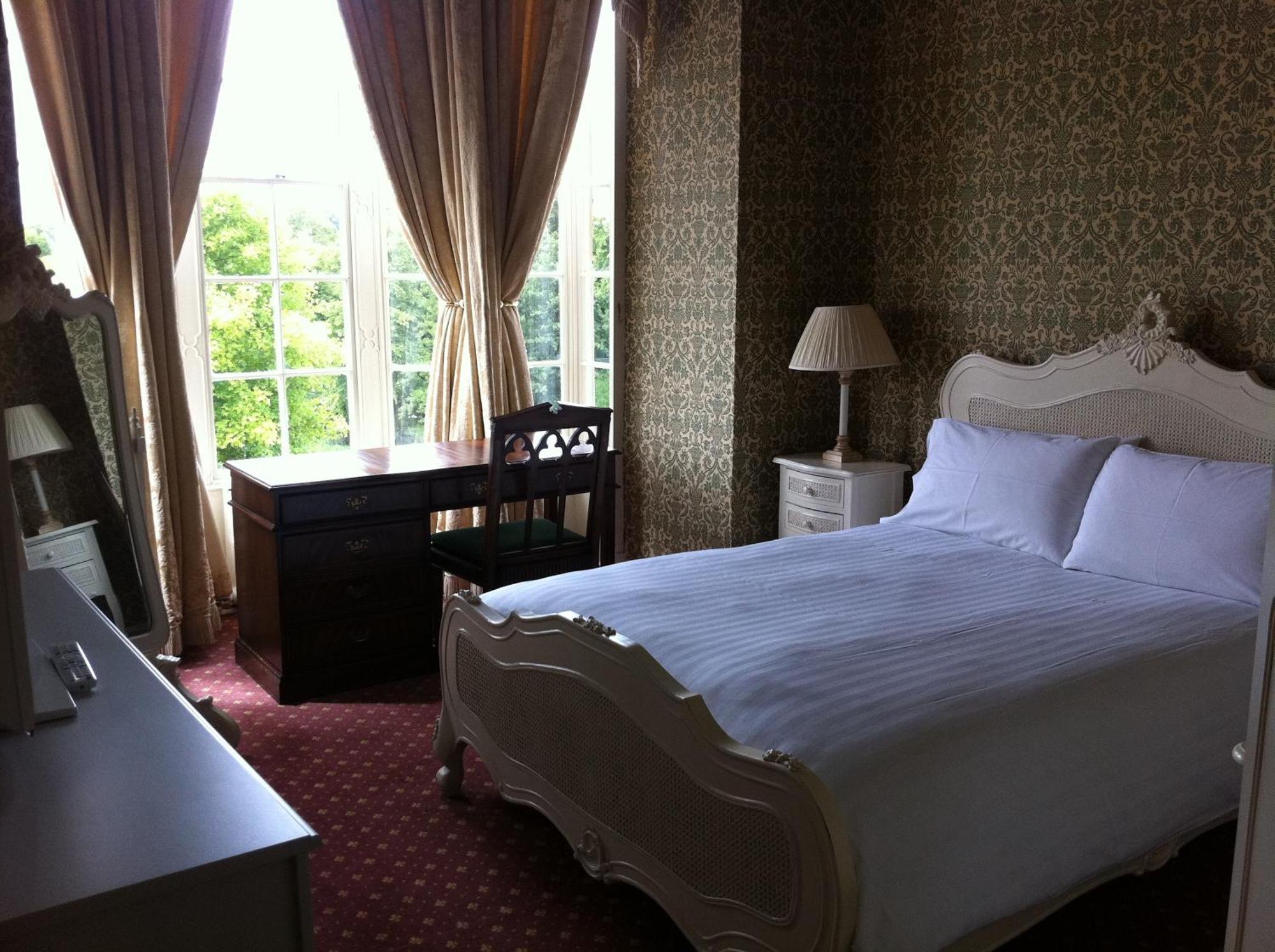 Donnington Grove Pension Newbury  Buitenkant foto