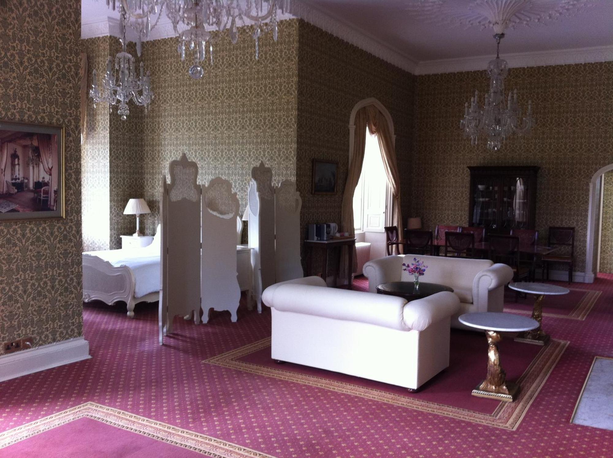 Donnington Grove Pension Newbury  Buitenkant foto