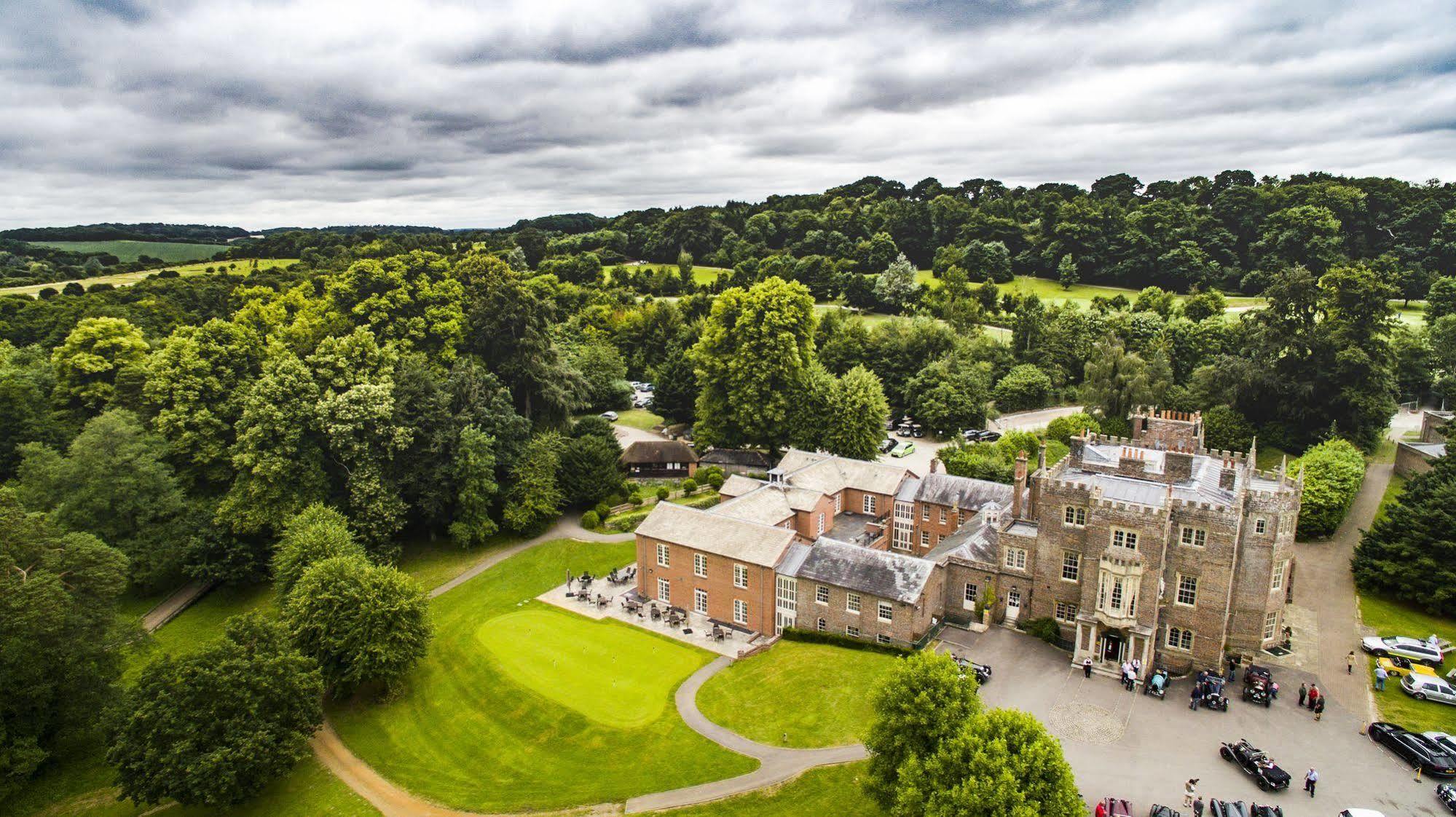 Donnington Grove Pension Newbury  Buitenkant foto